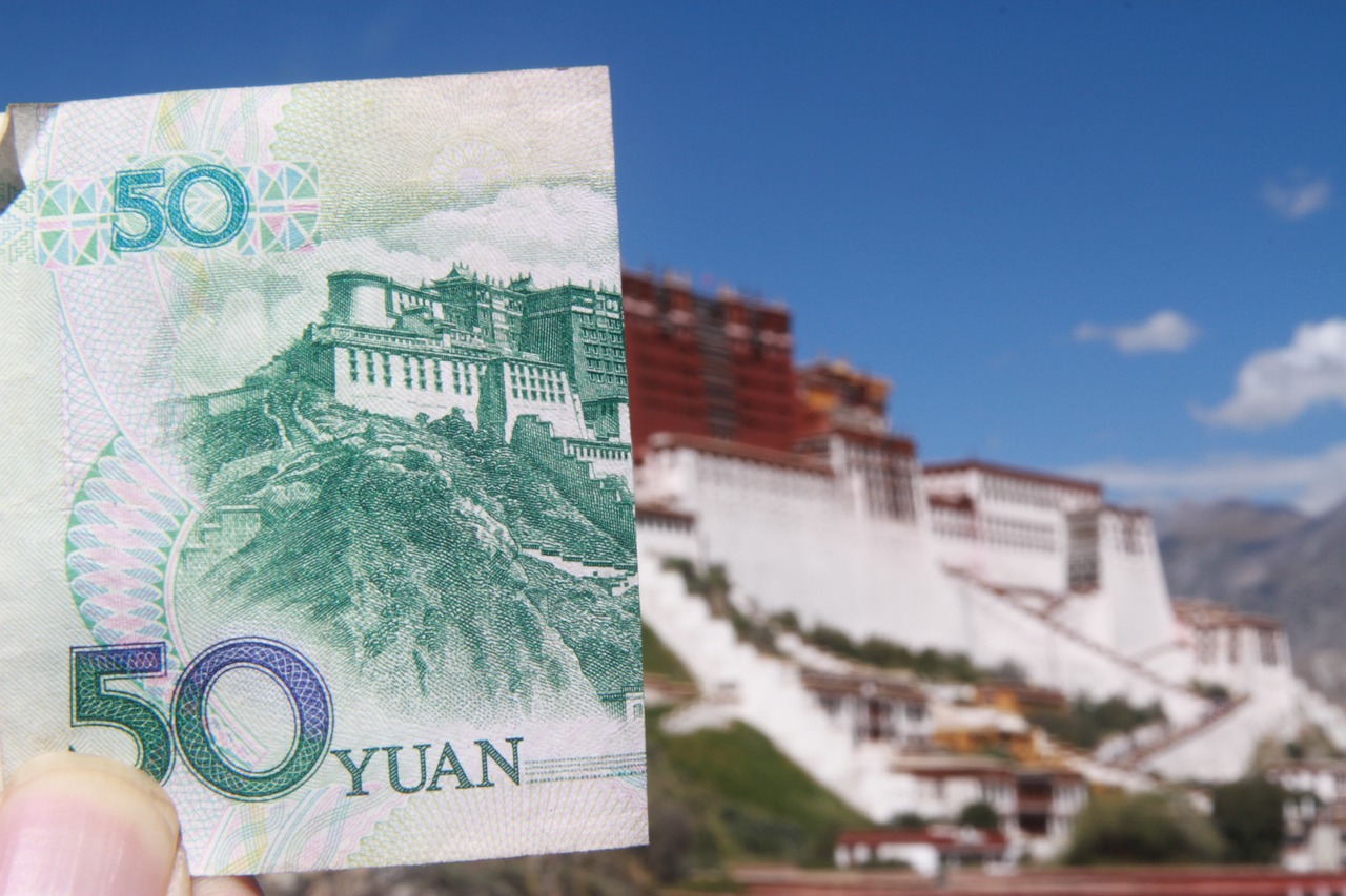 美元离岸人民币汇率实时行情解析，市场走势与影响因素深度分析