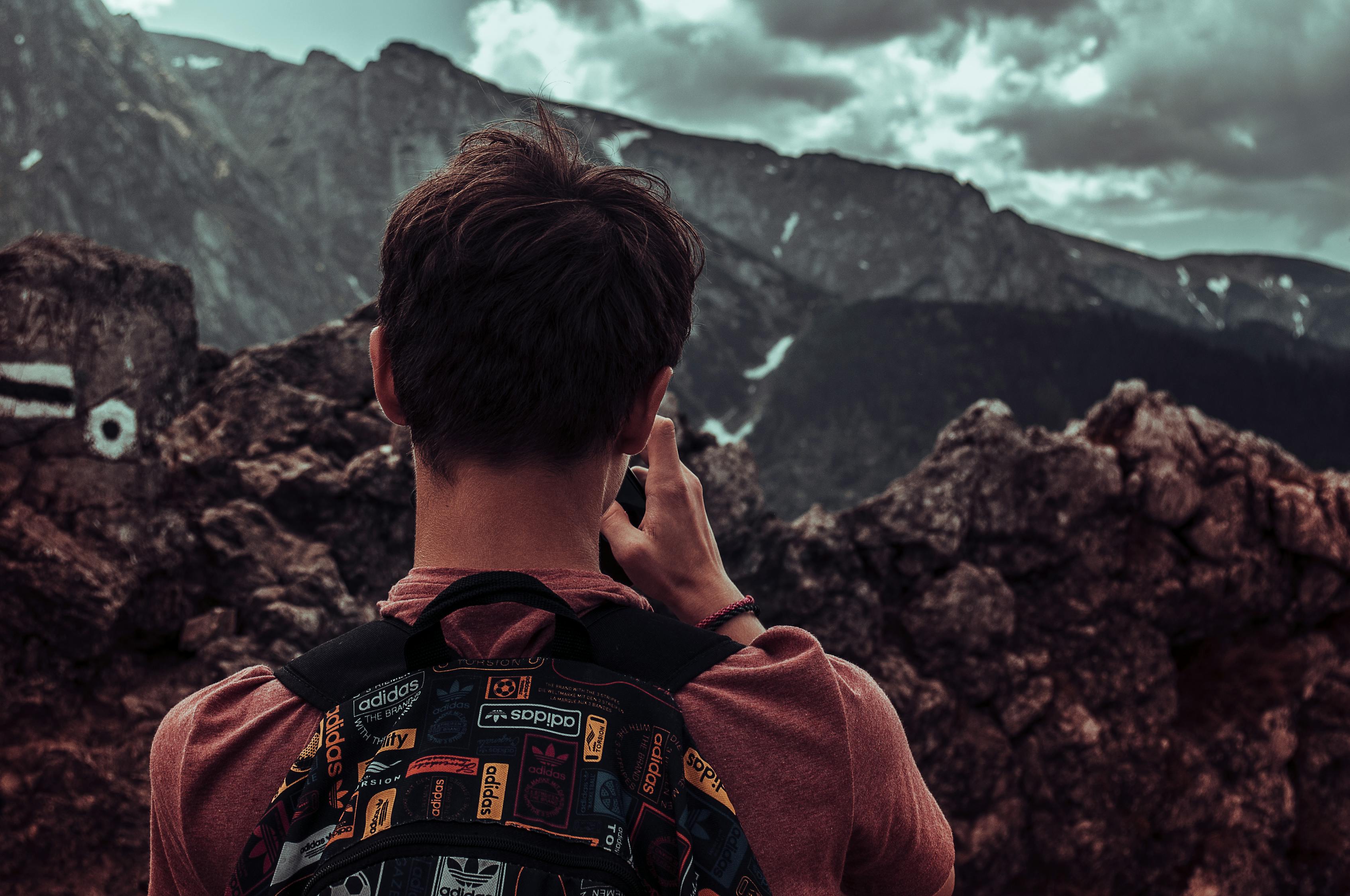 电影登山的目的，探寻内心与超越自我之旅