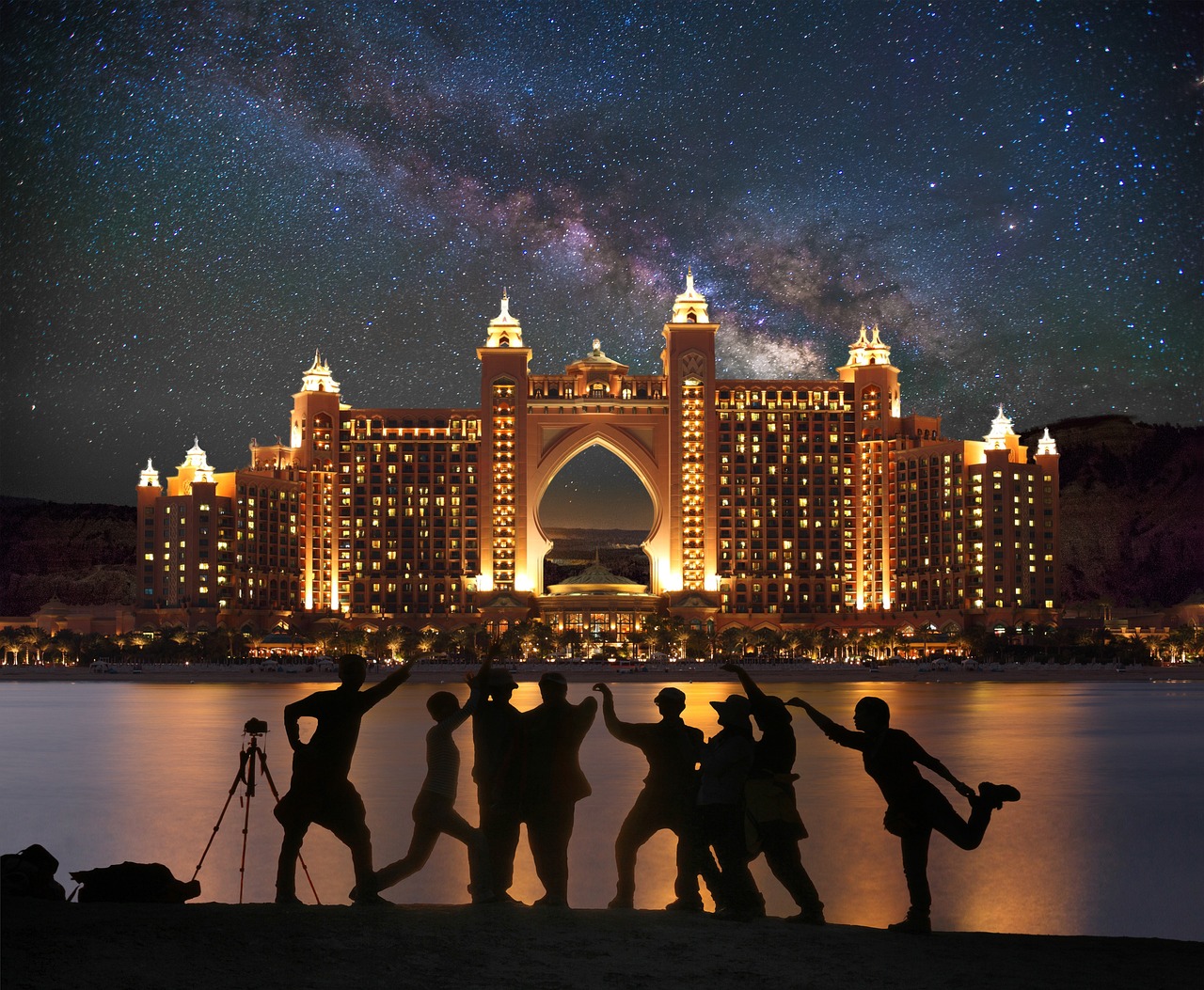 周炜高明婷明星同乐会，璀璨之夜盛况