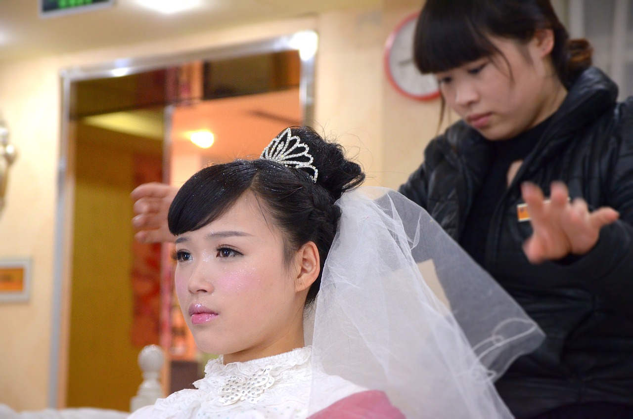 电影你的婚礼，青春、爱情与时光的交织浪漫篇章