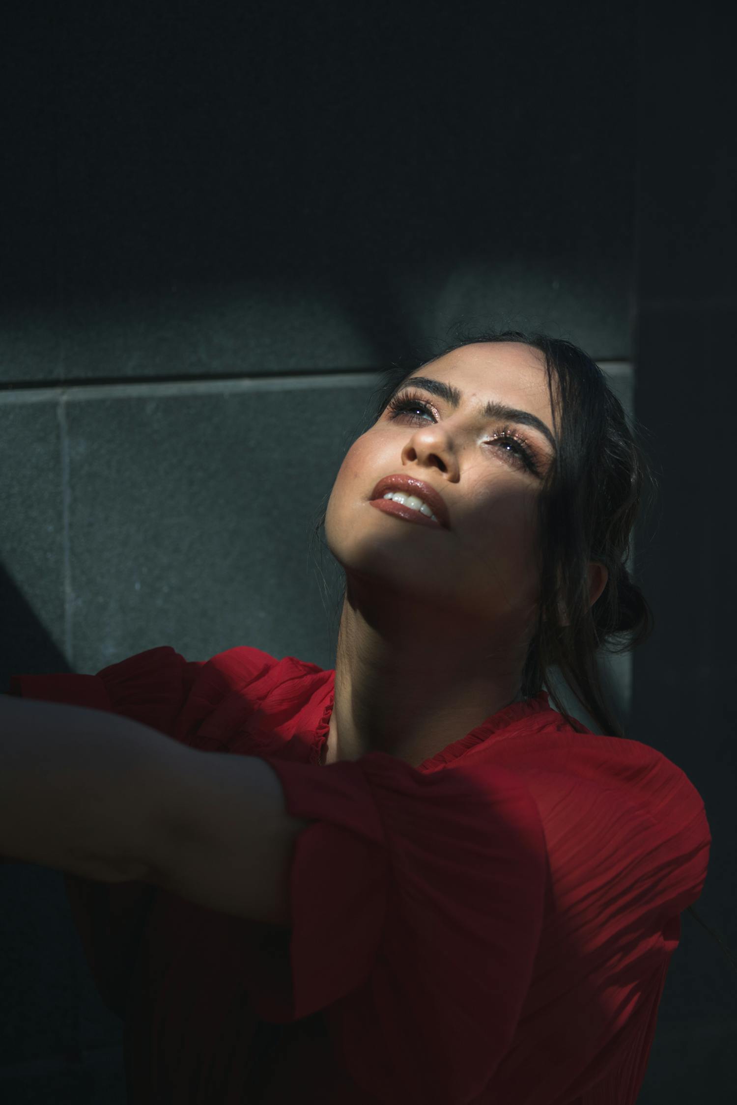 女毒贩最新动态揭秘，社会现象下的复杂人物画像探索